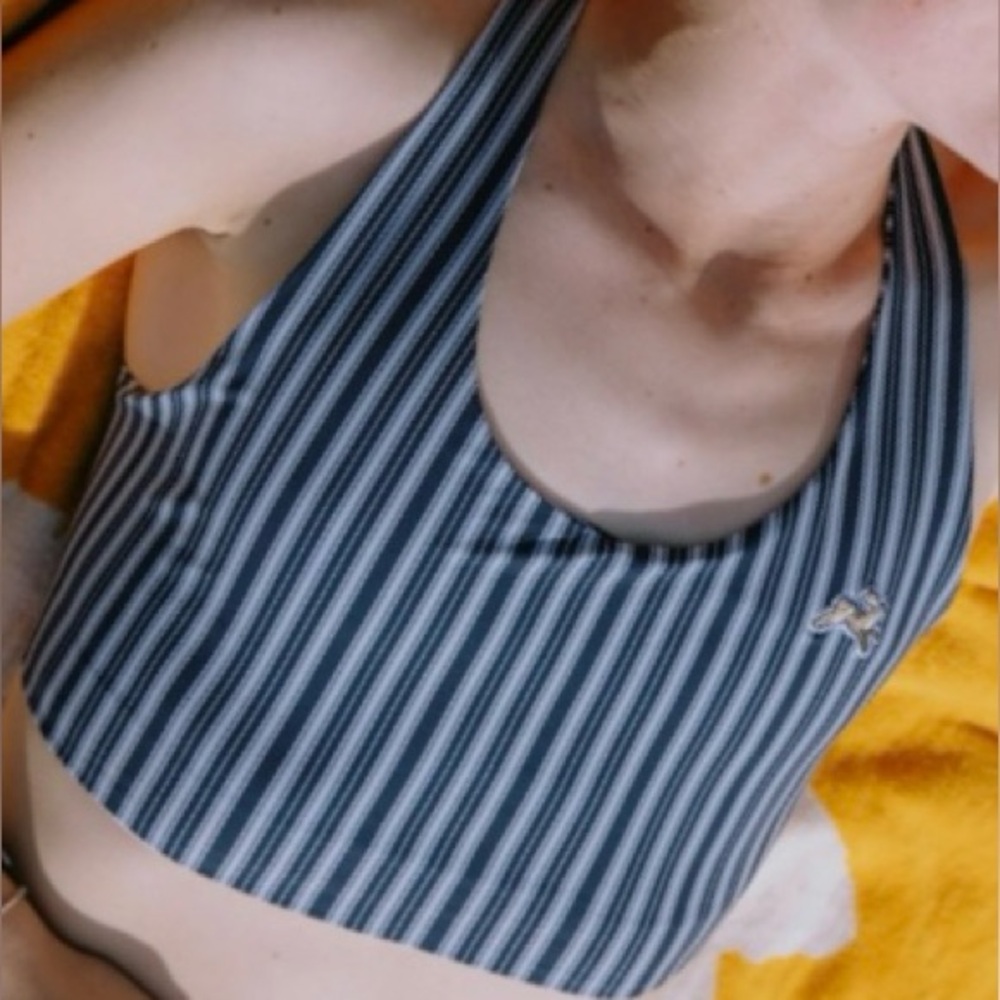 Tracksmith Run Cannonball Run Bra ~ navy pinstripe ~ small